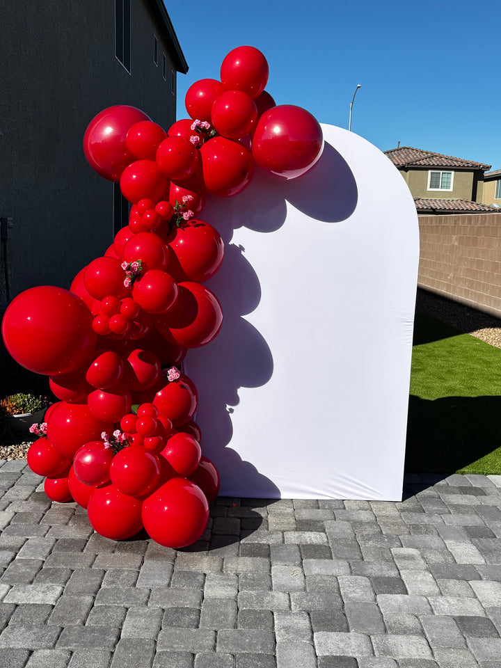 Simple Garland with Backdrop Arch